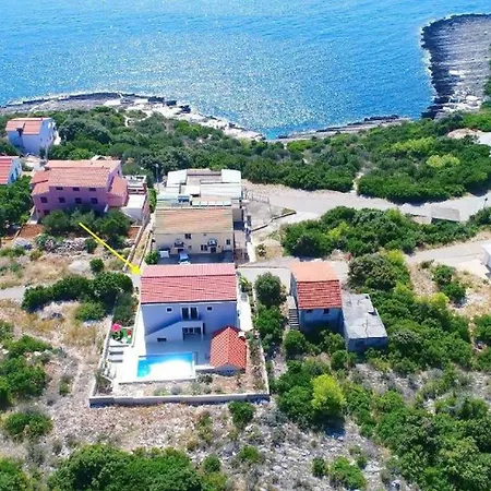 Cozy Sea View House With Pool Vikendica Zavalatica