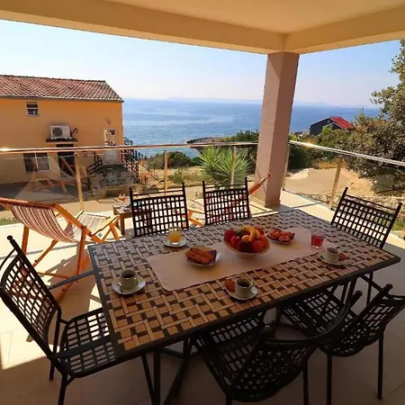 Ferienhaus Cozy Sea View House With Pool *