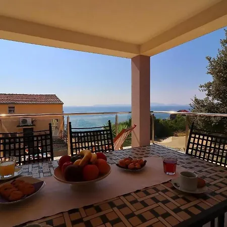 Cozy Sea View House With Pool Korcula Town