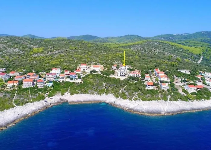 Ferienhaus Cozy Sea View House With Pool Zavalatica